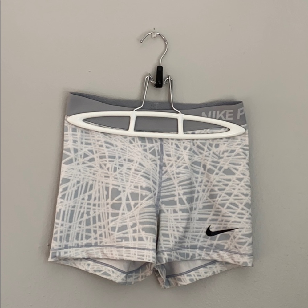 Nike spandex